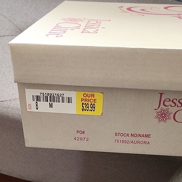 Jessica Cline Women's Ankle Boots - Cream - Picture 1 of 3